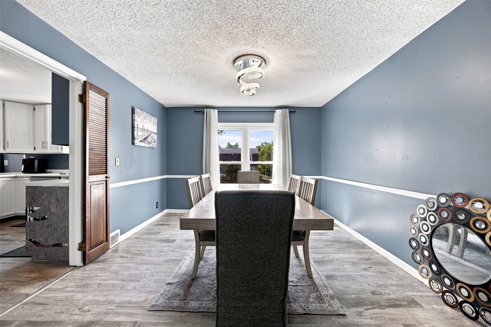 6921 Larkwood Drive NE Cedar Rapids IA 52402