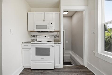 1311 K Avenue NE Cedar Rapids IA 52402