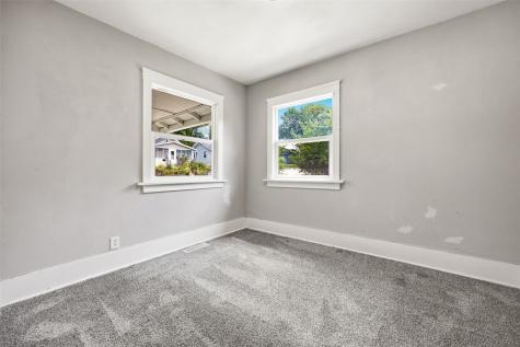 1311 K Avenue NE Cedar Rapids IA 52402