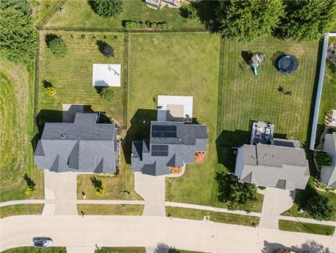 6410 Windy Meadow Lane NE Cedar Rapids IA 52411