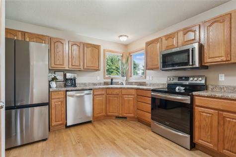 6410 Windy Meadow Lane NE Cedar Rapids IA 52411