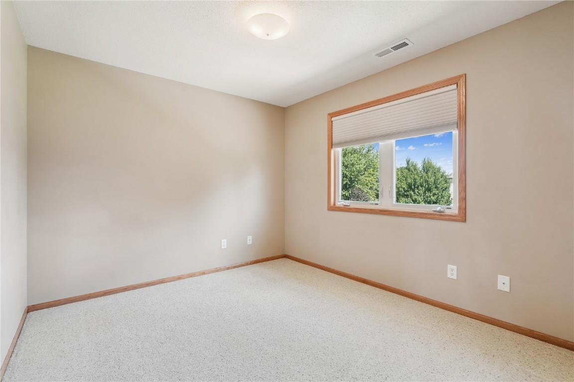 6410 Windy Meadow Lane NE Cedar Rapids IA 52411