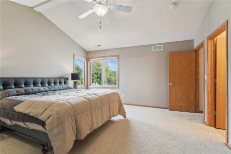 6410 Windy Meadow Lane NE Cedar Rapids IA 52411