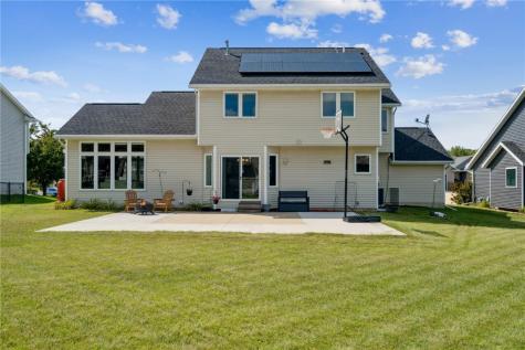 6410 Windy Meadow Lane NE Cedar Rapids IA 52411