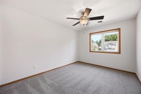 1748 Parkway Drive Coralville IA 52241