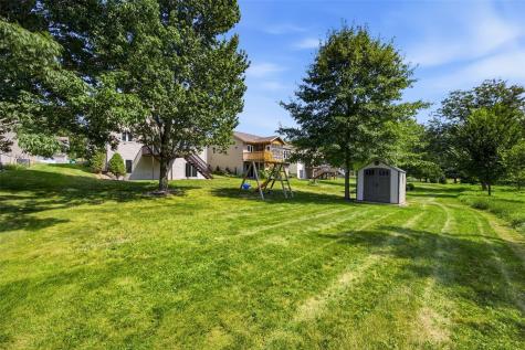 1748 Parkway Drive Coralville IA 52241