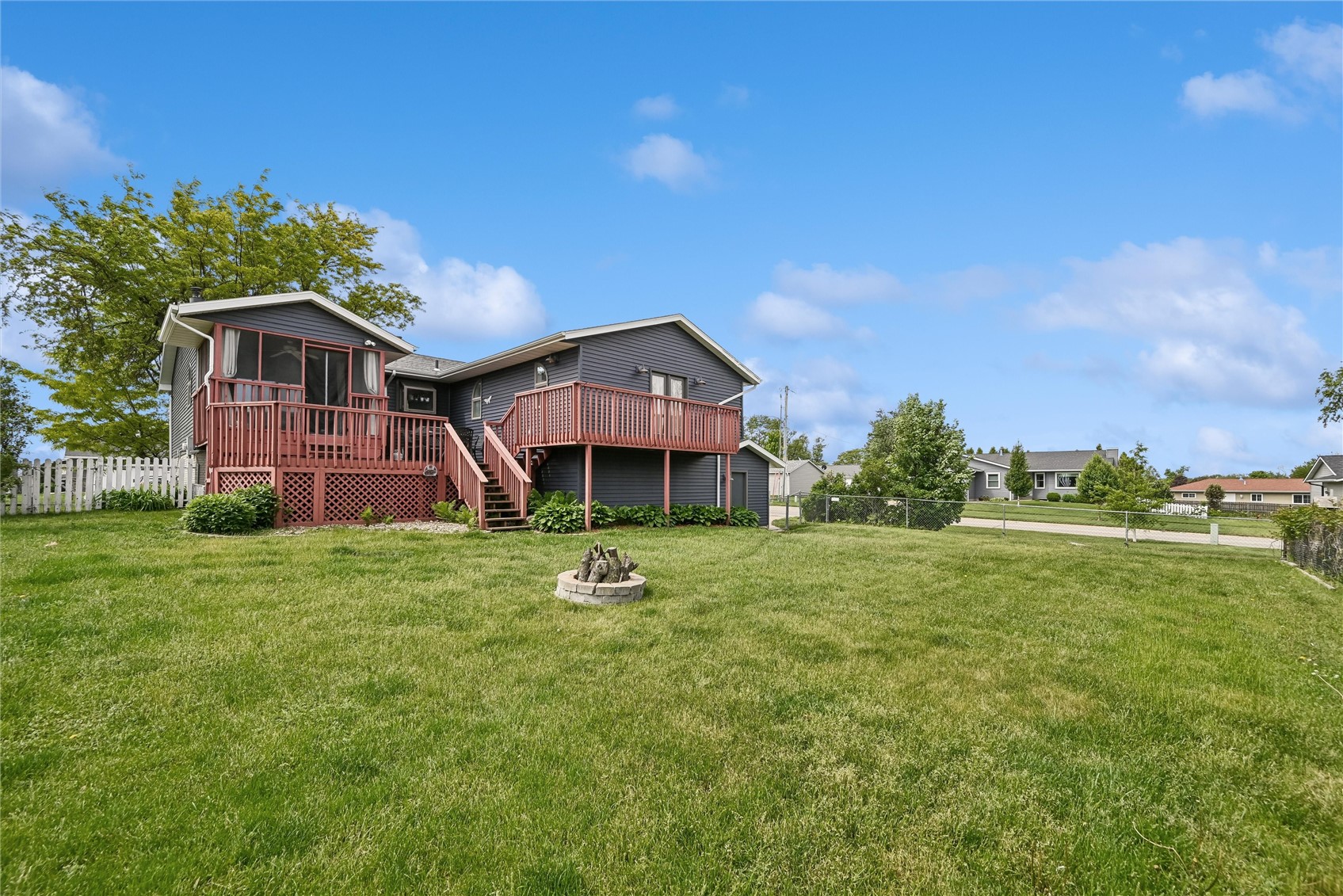 2200 A Avenue Marion IA 52302