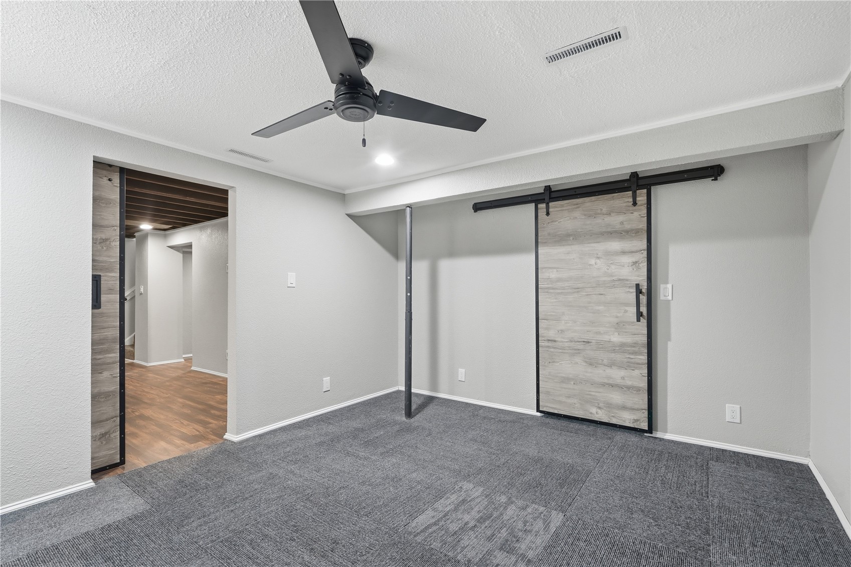 2525 Mcgowan Boulevard Marion IA 52302