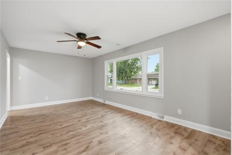 2525 Mcgowan Boulevard Marion IA 52302