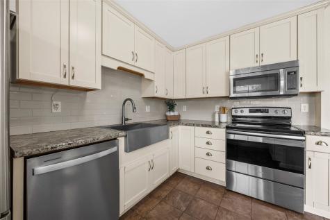 1433 Pawnee Drive NW Cedar Rapids IA 52405