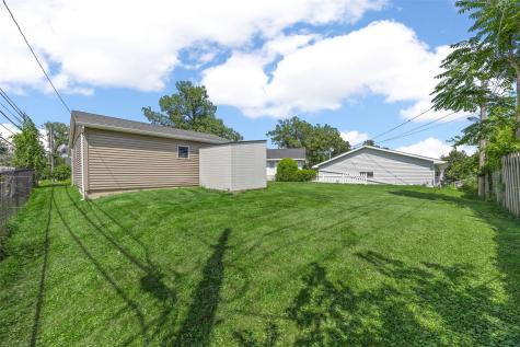 1433 Pawnee Drive NW Cedar Rapids IA 52405