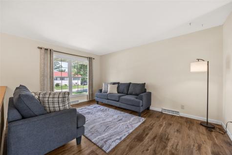 1433 Pawnee Drive NW Cedar Rapids IA 52405