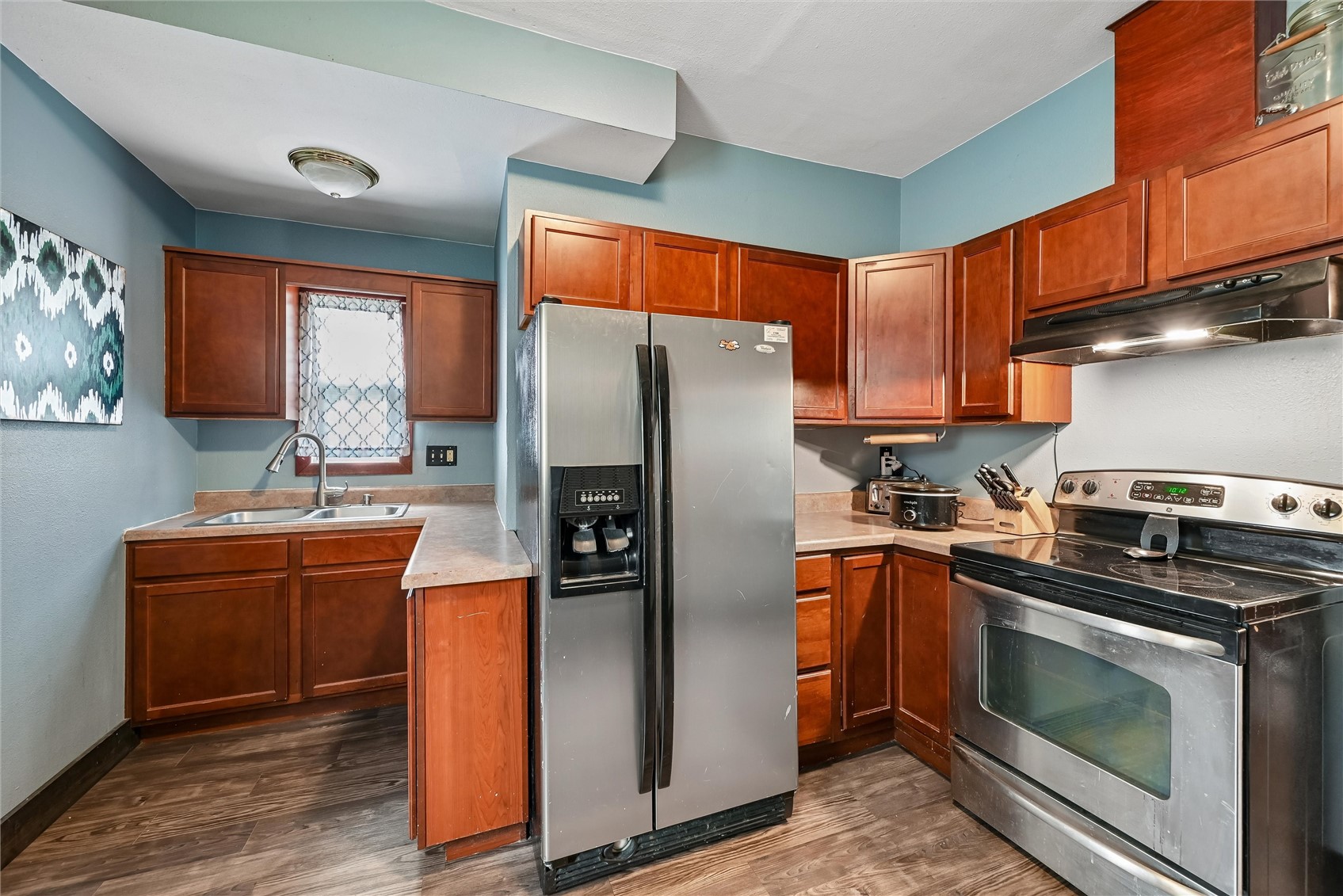 523 6th Avenue SW Cedar Rapids IA 52404