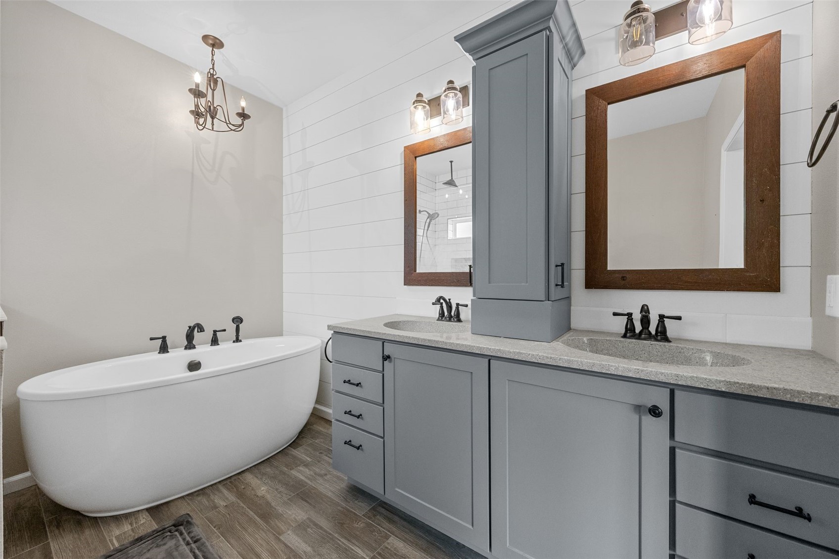 1432 Hickory Hollow Road NE Solon IA 52333