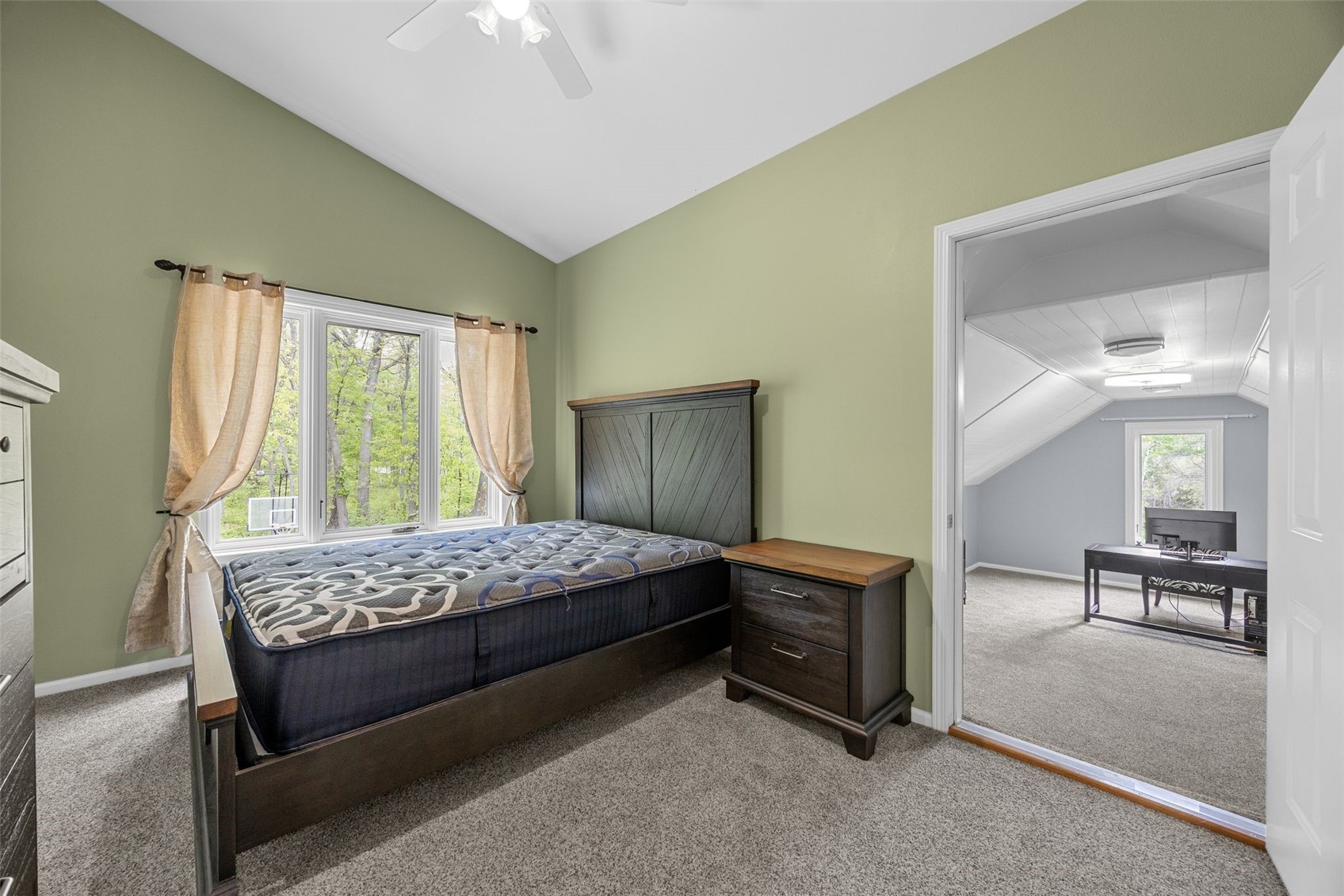 1432 Hickory Hollow Road NE Solon IA 52333