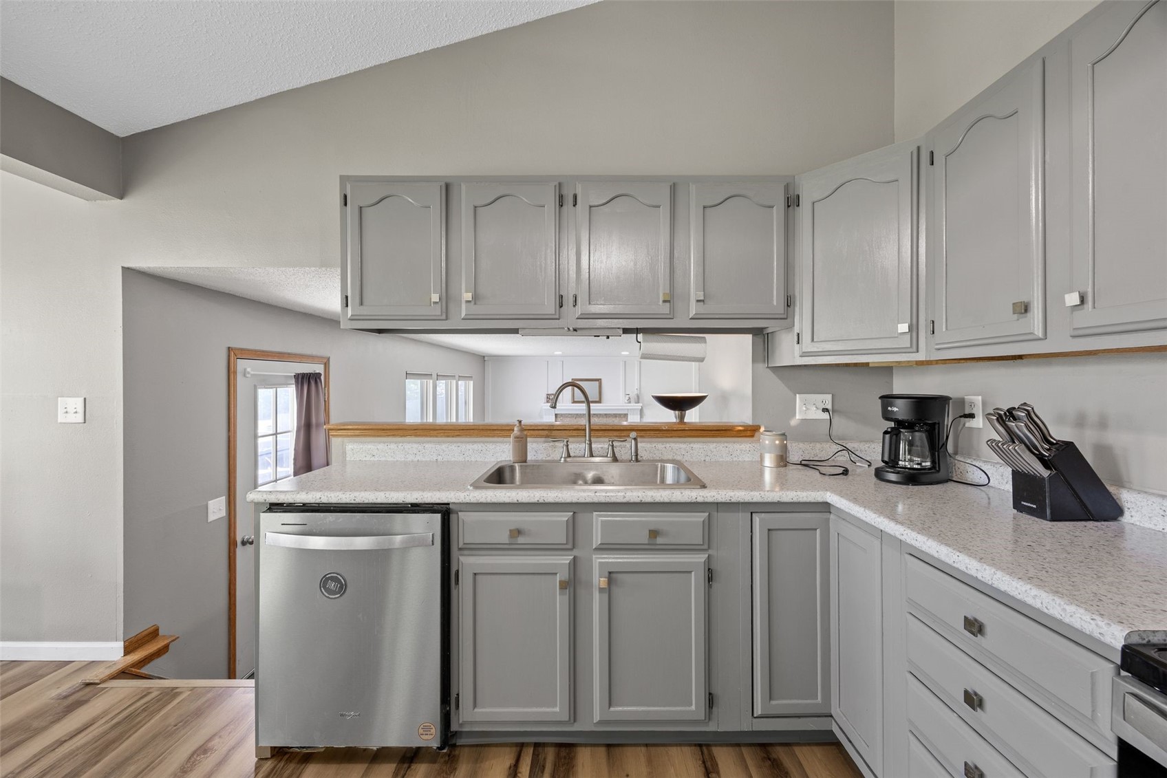 111 Stoney Creek Road NW Cedar Rapids IA 52405
