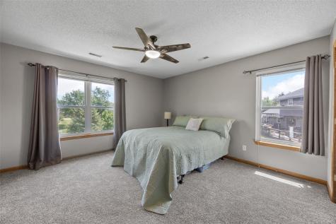 111 Stoney Creek Road NW Cedar Rapids IA 52405