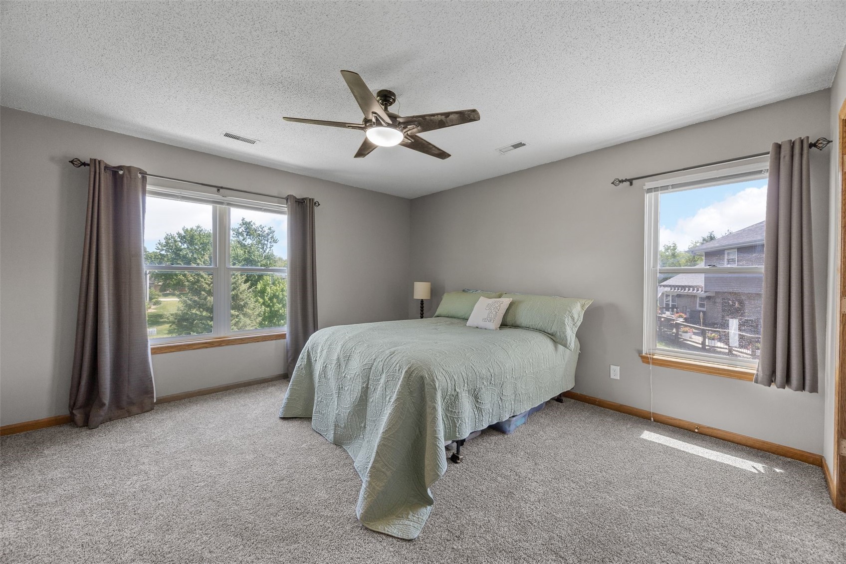 111 Stoney Creek Road NW Cedar Rapids IA 52405