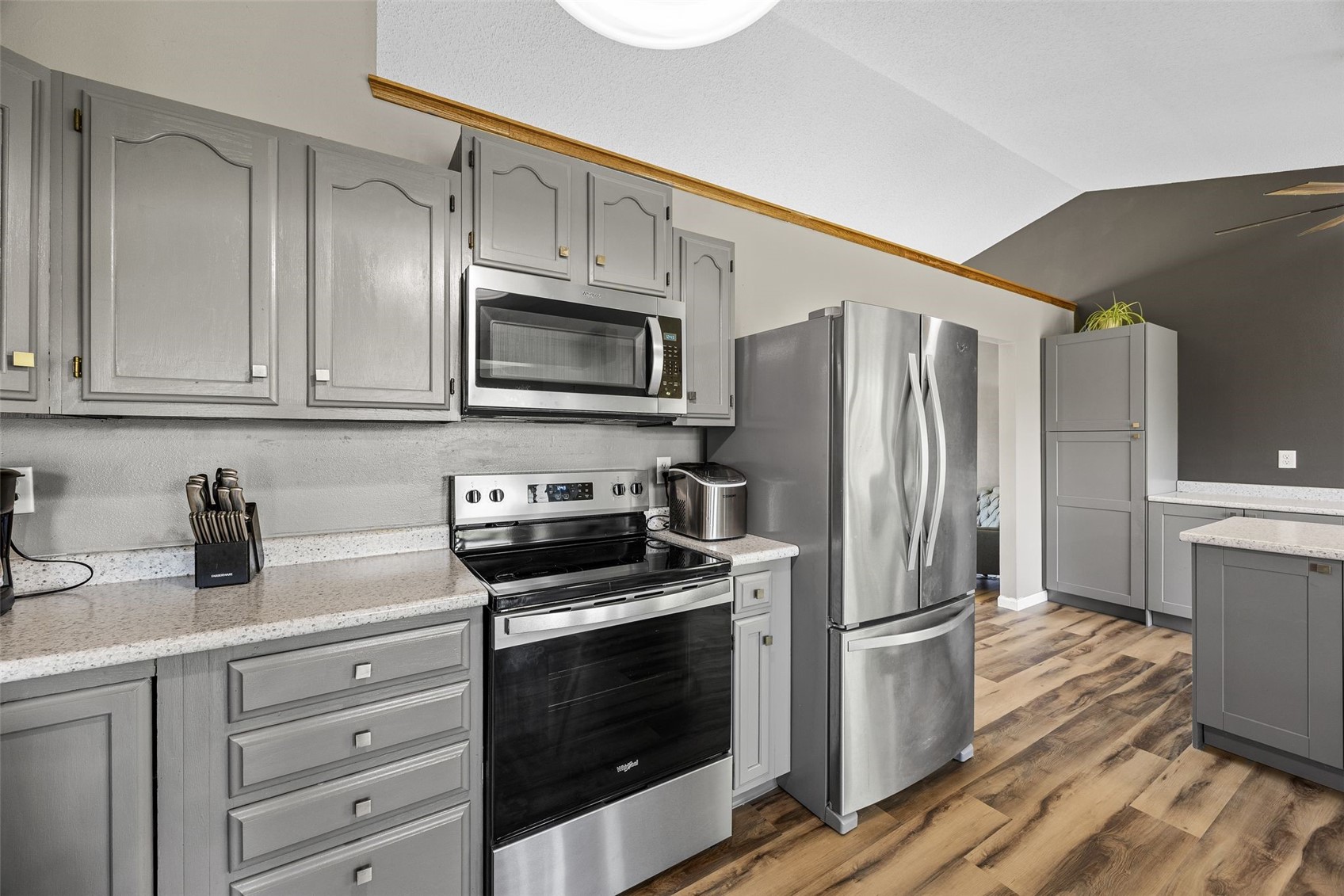 111 Stoney Creek Road NW Cedar Rapids IA 52405