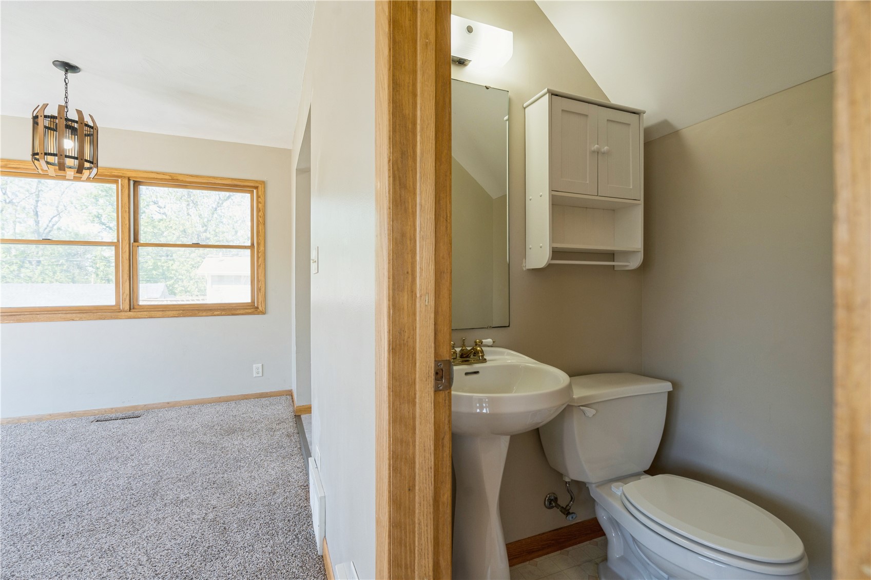 615 34th Street NE Cedar Rapids IA 52402
