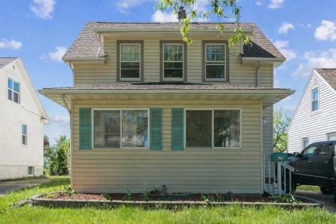 615 34th Street NE Cedar Rapids IA 52402