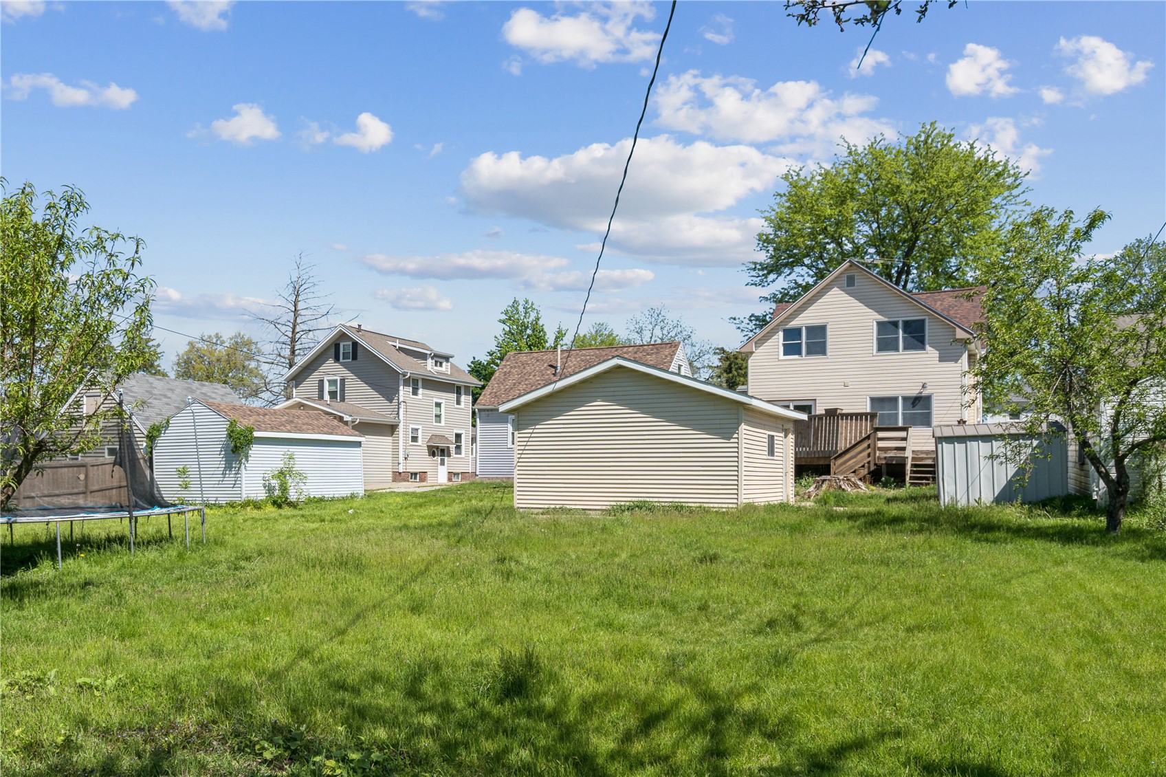 615 34th Street NE Cedar Rapids IA 52402