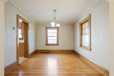 615 34th Street NE Cedar Rapids IA 52402