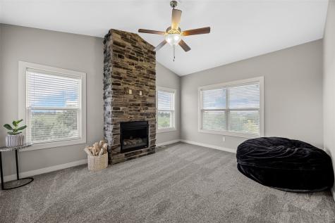 4812 Hay Field Court SW Cedar Rapids IA 52404