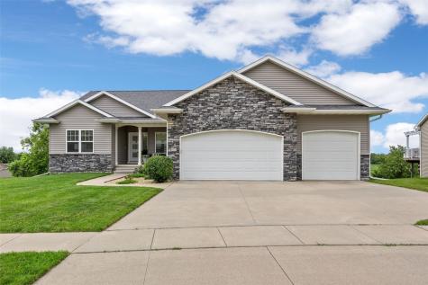 4812 Hay Field Court SW Cedar Rapids IA 52404