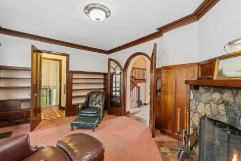 1818 N Dubuque Street Iowa City IA 52245