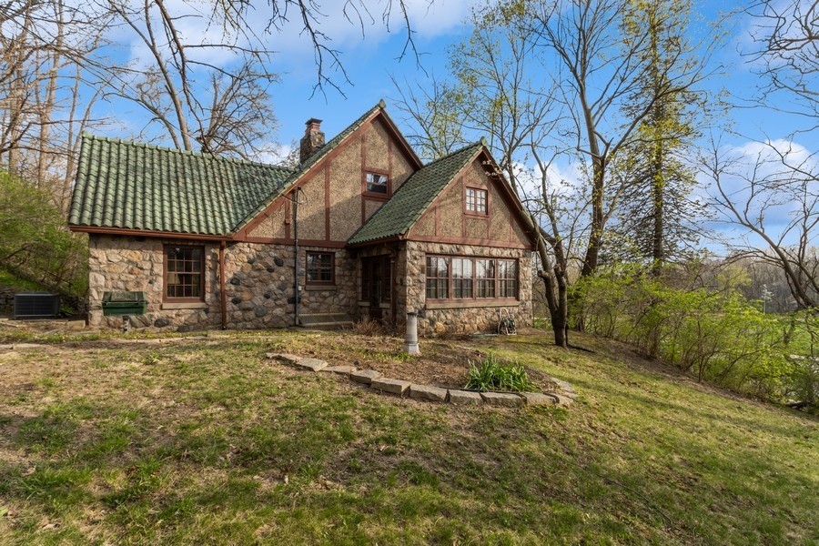 1818 N Dubuque Street Iowa City IA 52245