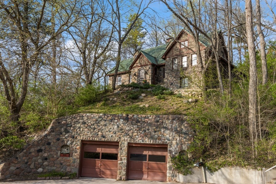 1818 N Dubuque Street Iowa City IA 52245