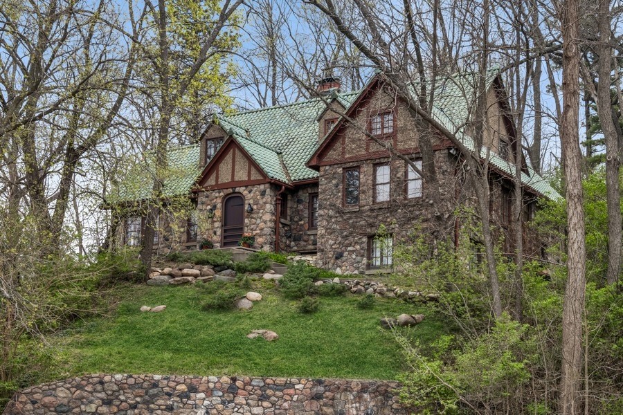1818 N Dubuque Street Iowa City IA 52245