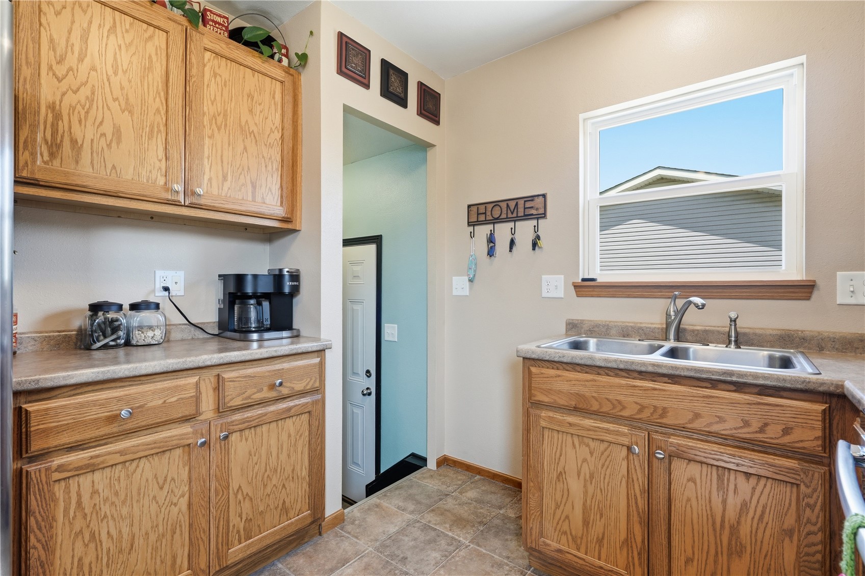 1619 9th NW Cedar Rapids IA 52405