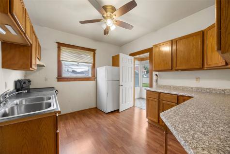 618 4th Avenue SW Cedar Rapids IA 52404
