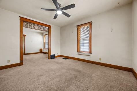 618 4th Avenue SW Cedar Rapids IA 52404