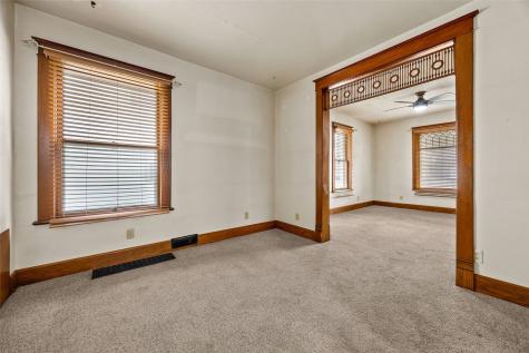 618 4th Avenue SW Cedar Rapids IA 52404