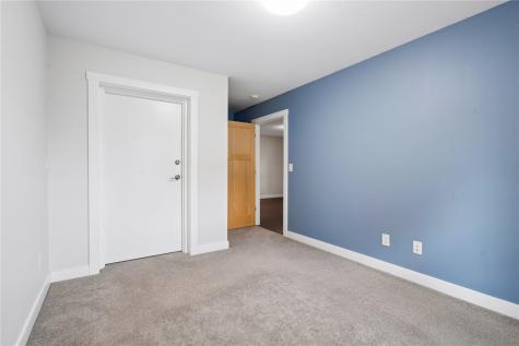 209 E Lincoln Way Wheatland IA 52777