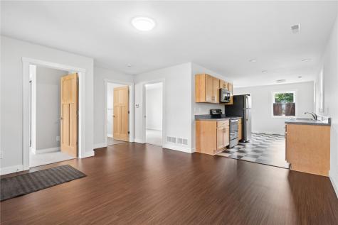 209 E Lincoln Way Wheatland IA 52777