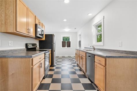 209 E Lincoln Way Wheatland IA 52777