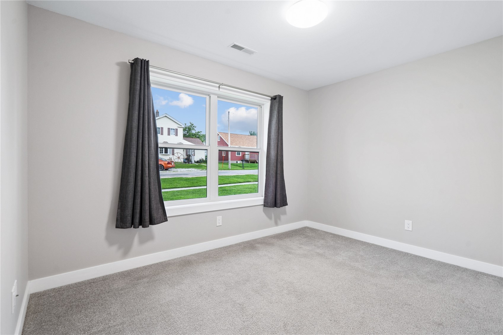 209 E Lincoln Way Wheatland IA 52777