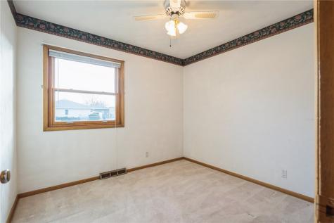 1155 A Avenue NW Marion IA 52302
