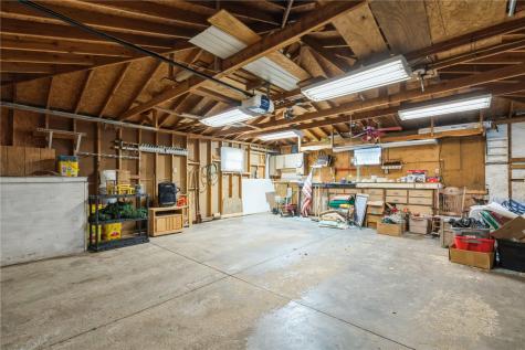 1155 A Avenue NW Marion IA 52302