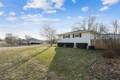 1155 A Avenue NW Marion IA 52302