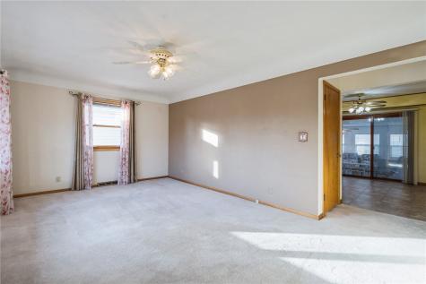 1155 A Avenue NW Marion IA 52302