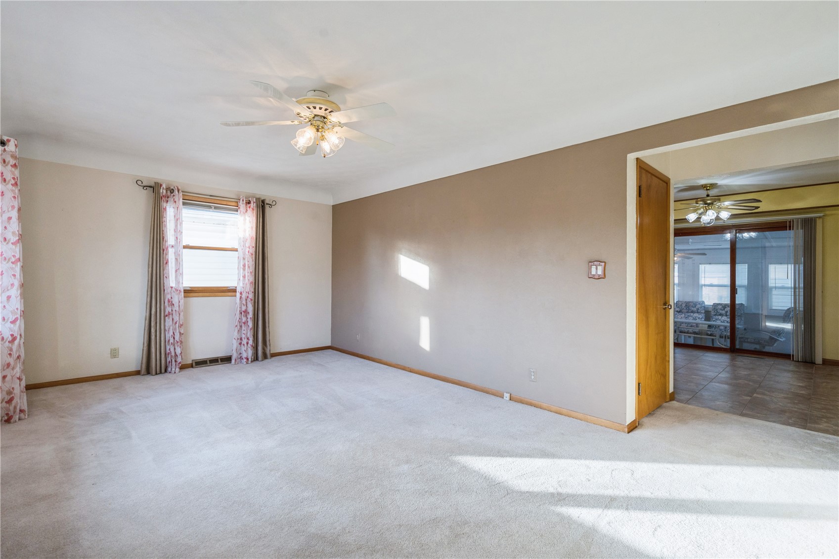 1155 A Avenue NW Marion IA 52302