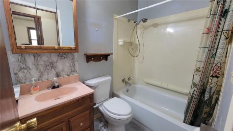 20 E Hickory Street North Liberty IA 52317