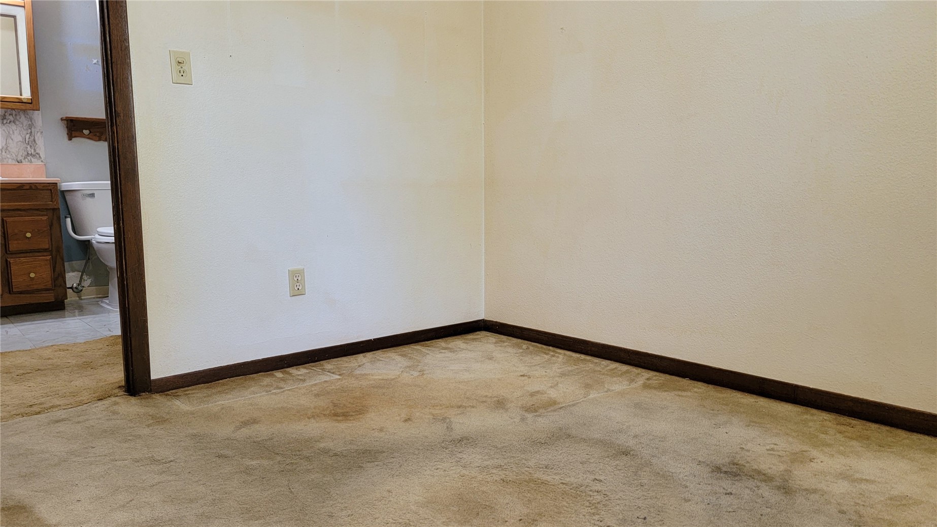 20 E Hickory Street North Liberty IA 52317