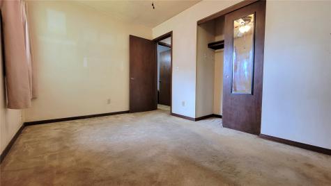 20 E Hickory Street North Liberty IA 52317