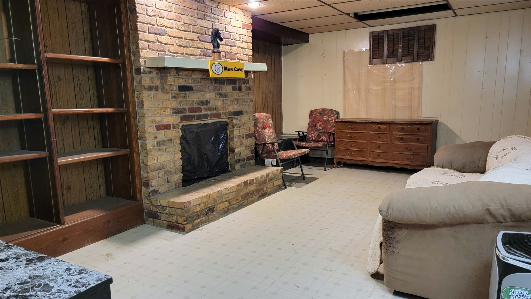 20 E Hickory Street North Liberty IA 52317